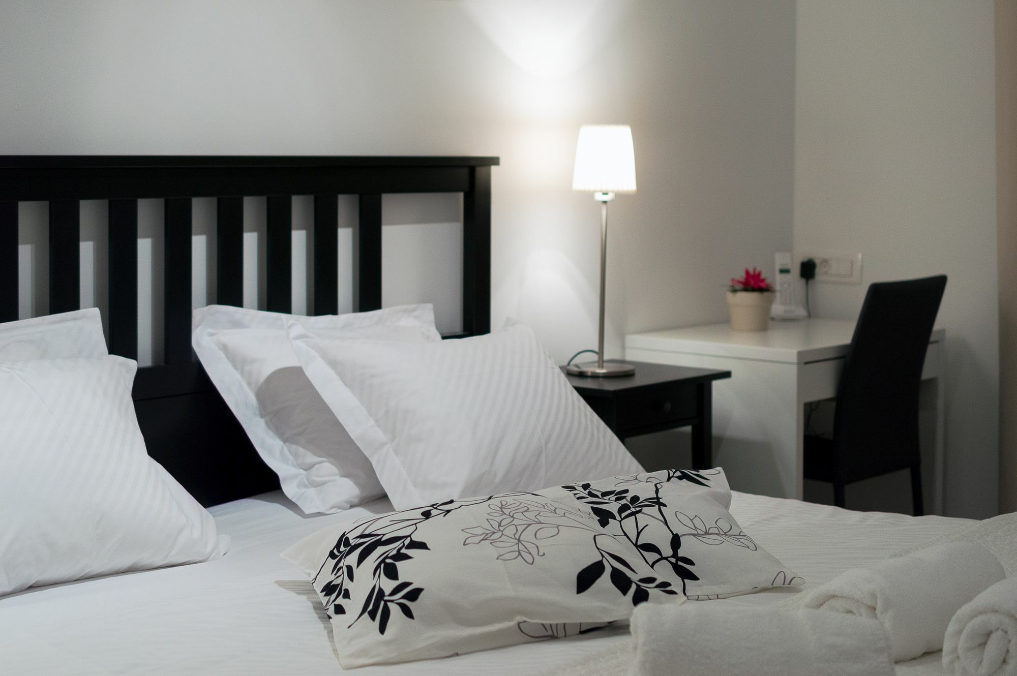 Luxury Apartments Jolara Mimice Ngoại thất bức ảnh